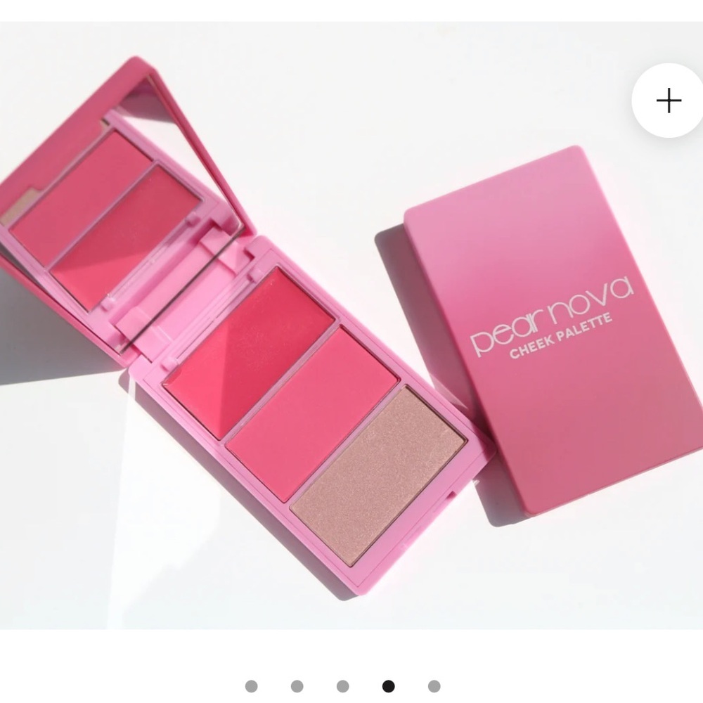 NEW Pear Nova Pink Cheek Palette Blush Bronzer Highlighter Trio